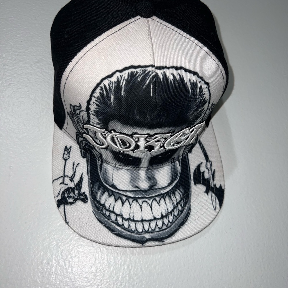 Joker cap